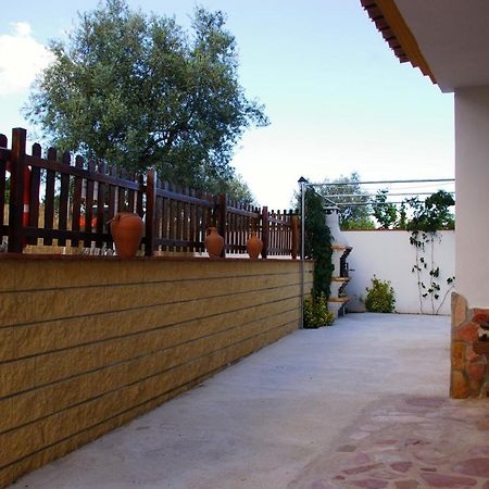 Hostal Y Apartamento Rural Los Naranjos Melegis Eksteriør bilde