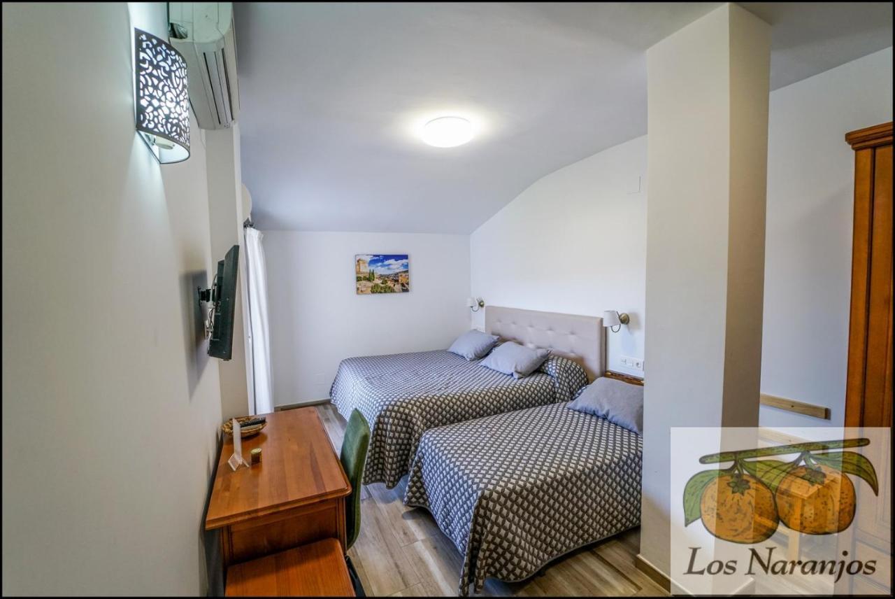 Hostal Y Apartamento Rural Los Naranjos Melegis Eksteriør bilde